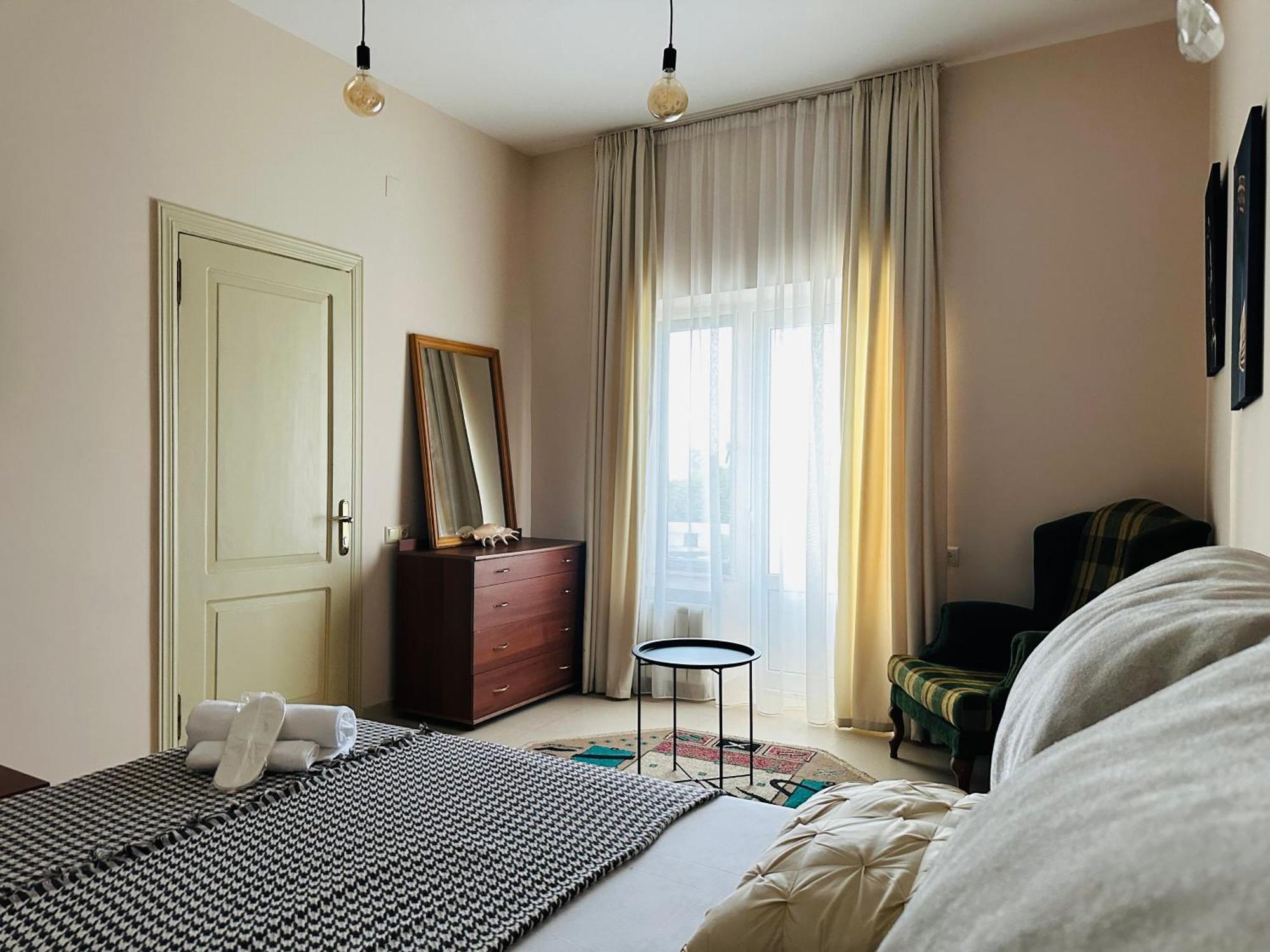 Claude Monet Beach Hotel Уреки Экстерьер фото
